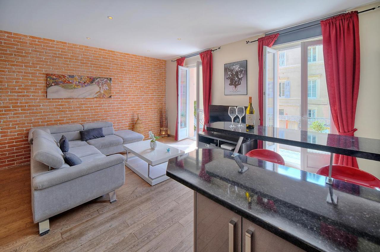 Moderne 3 Pieces Idealement Situe Centre De Cannes L! A2B22 Exteriör bild