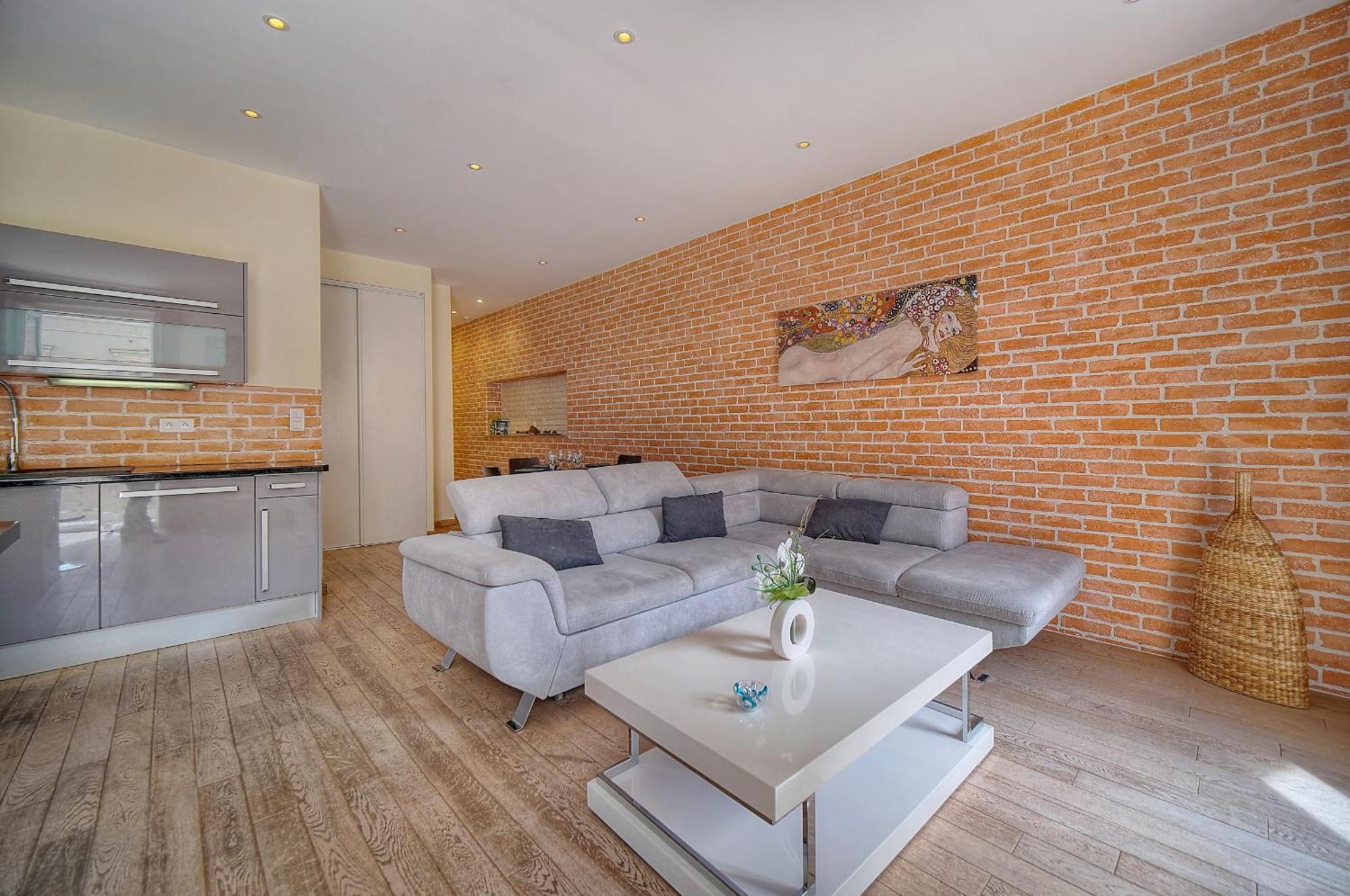 Moderne 3 Pieces Idealement Situe Centre De Cannes L! A2B22 Exteriör bild