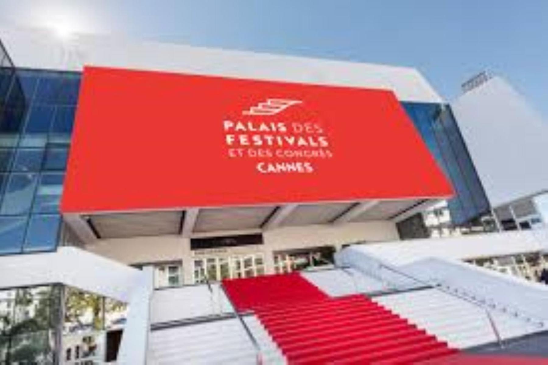 Moderne 3 Pieces Idealement Situe Centre De Cannes L! A2B22 Exteriör bild